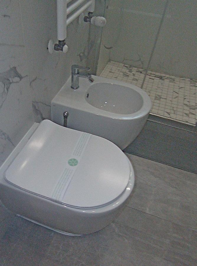 051 Guest House Sant'Orsola Malpighi โบโลญญา ภายนอก รูปภาพ